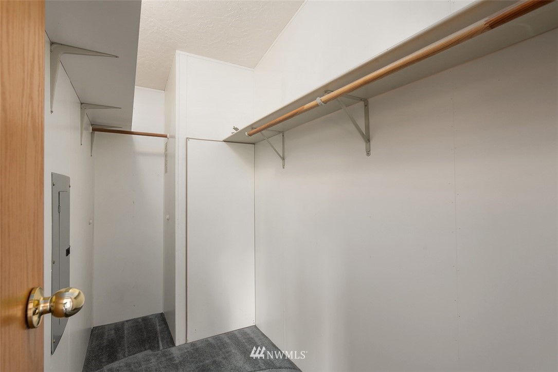 17855 Bennett Road Mount Vernon, WA 98273 - Photo 19 of 40 a view of small space