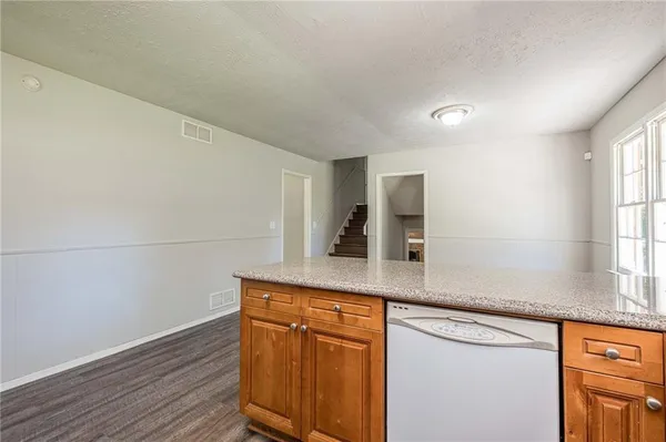 $2,000 | 1798 Dogwood Court Southwest, Snellville, GA 30078