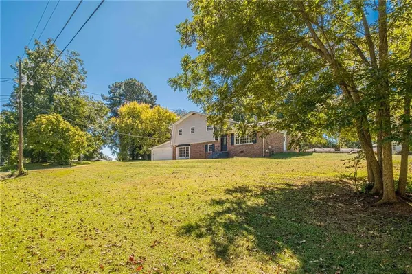 $2,000 | 1798 Dogwood Court Southwest, Snellville, GA 30078