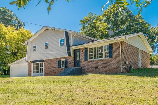 $2,000 | 1798 Dogwood Court Southwest, Snellville, GA 30078