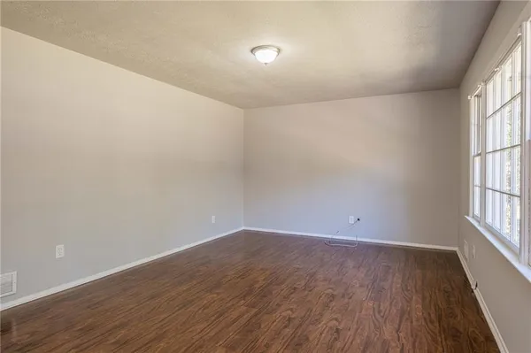 $2,000 | 1798 Dogwood Court Southwest, Snellville, GA 30078