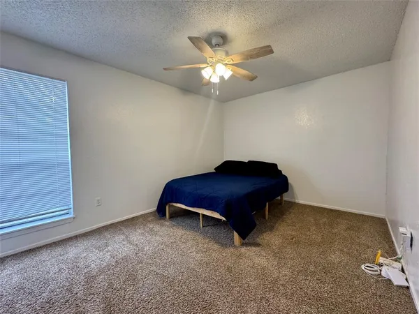 $2,400 | 750 North Judge Ely Boulevard, Abilene, TX 79601