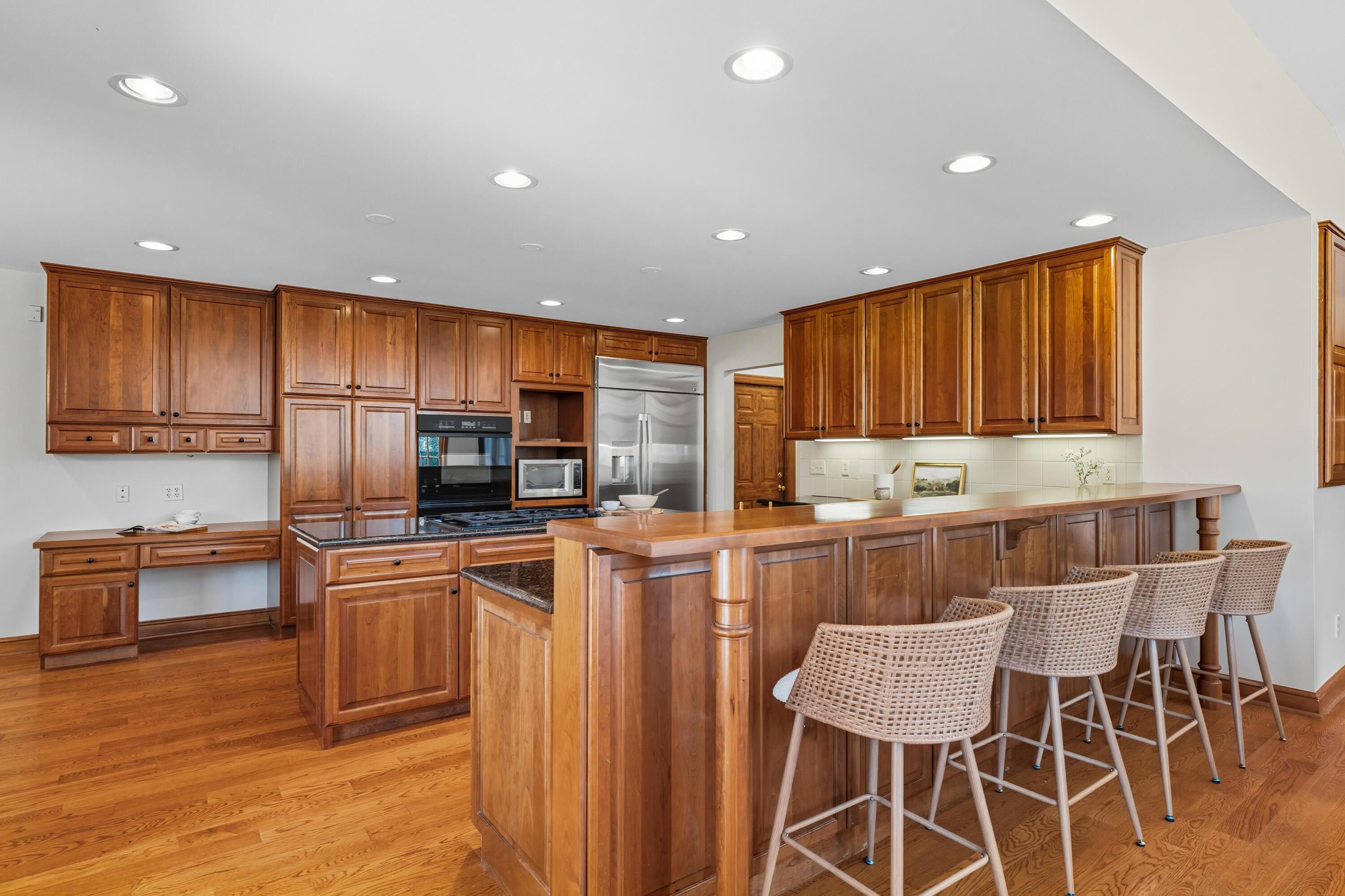 2197 Sheringham Road Columbus, OH 43220 - Photo 16 of 78 Kitchen