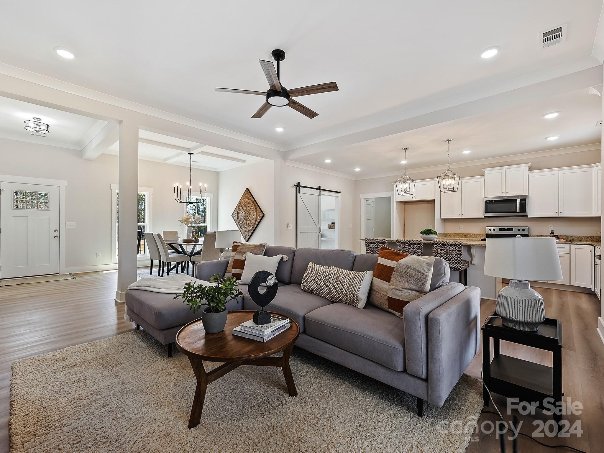 194 Old Pinckney Road York, SC 29745 - Photo 7 of 30 a living room with furniture