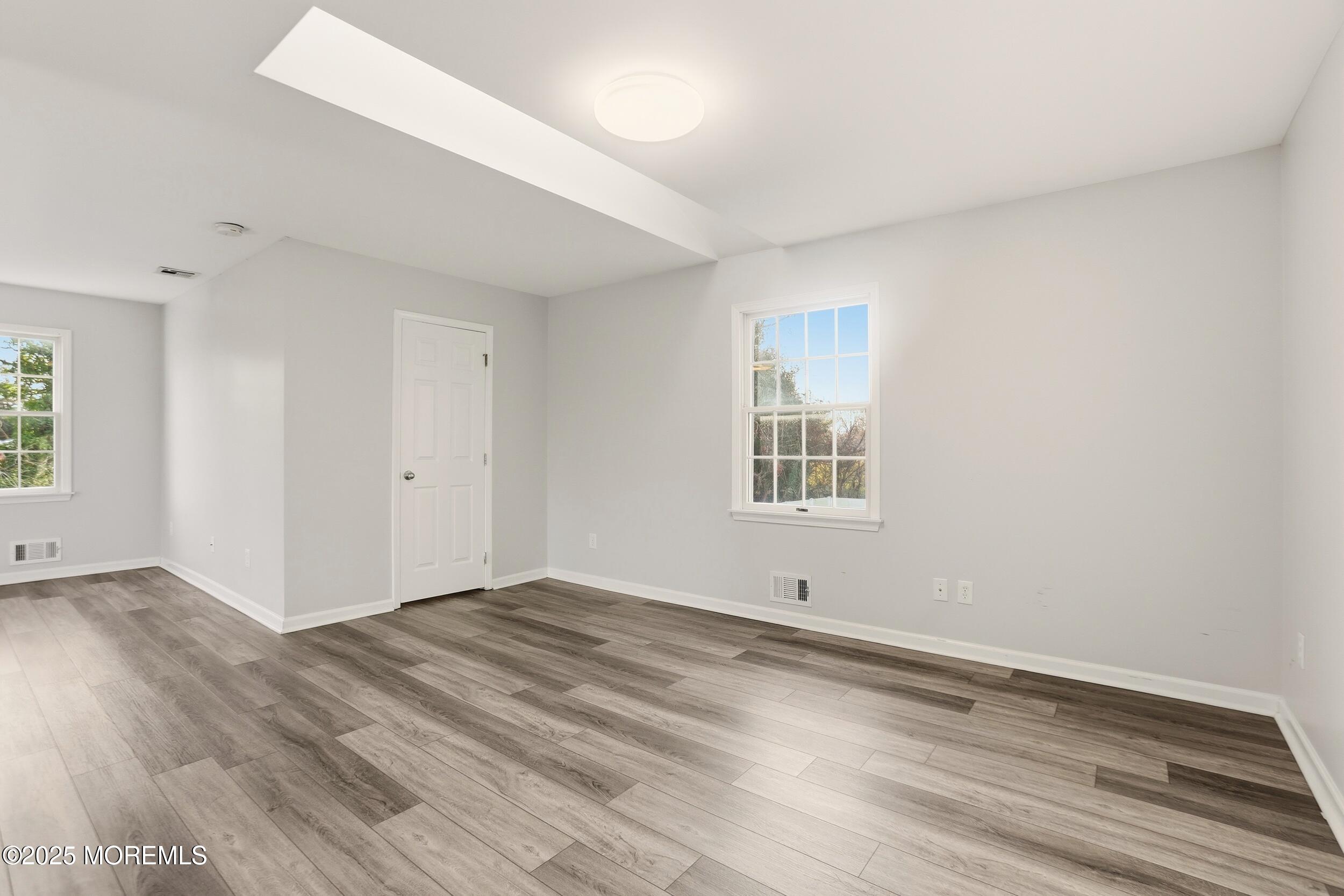 1634 Old Freehold Road Toms River, NJ 08755 - Photo 11 of 41 37_img_5399