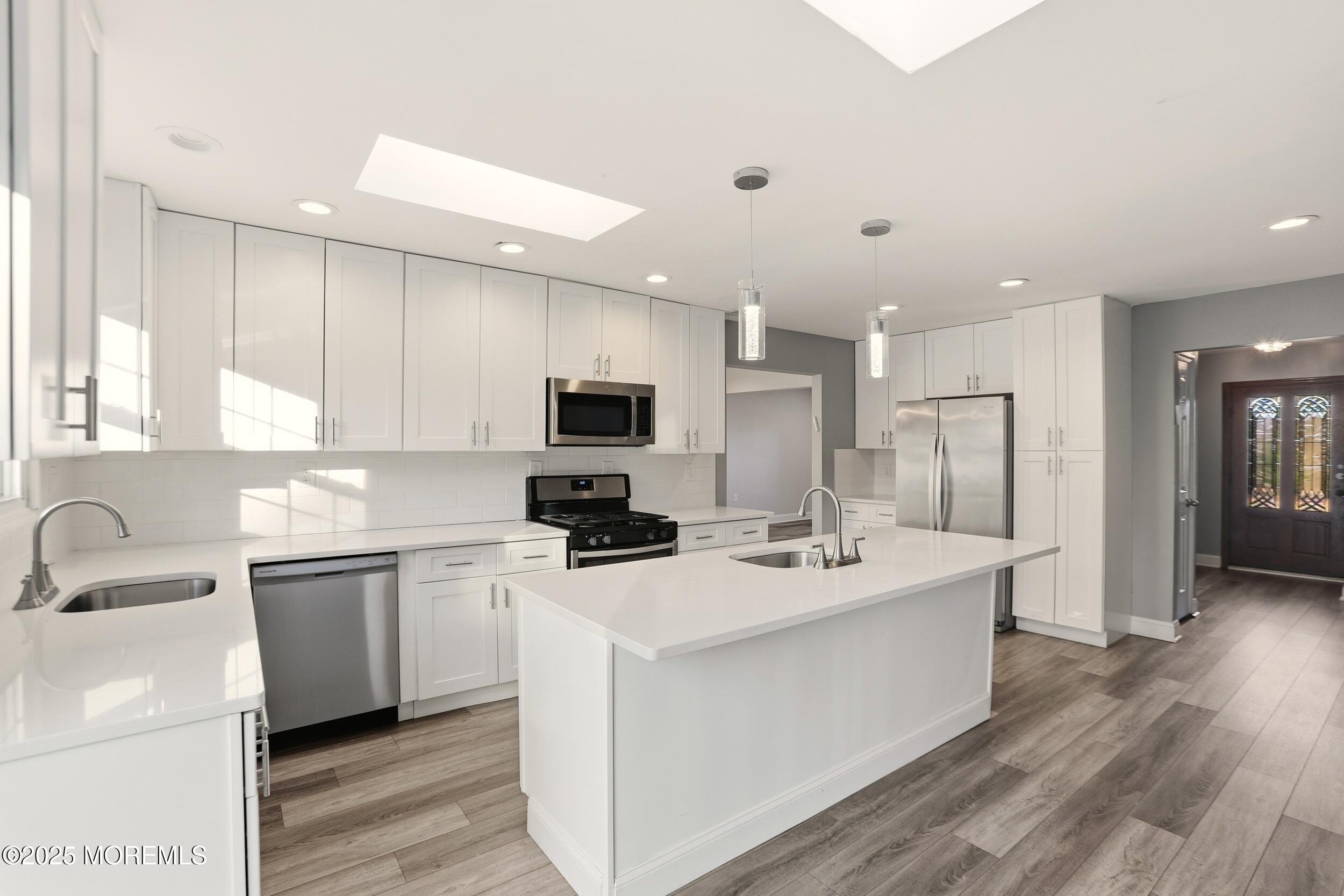 1634 Old Freehold Road Toms River, NJ 08755 - Photo 33 of 41 23_img_5348