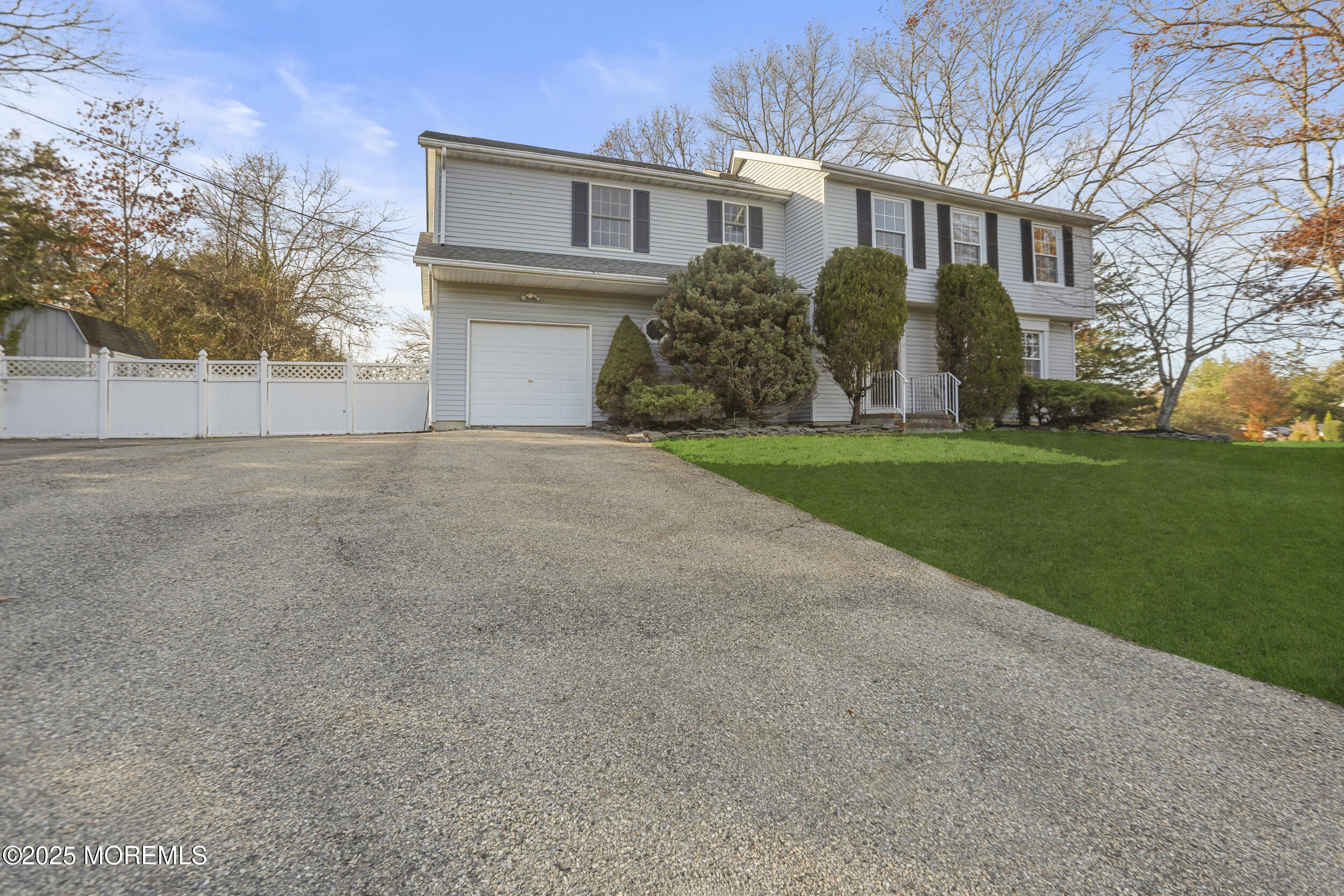 1634 Old Freehold Road Toms River, NJ 08755 - Photo 35 of 41 3_img_5230