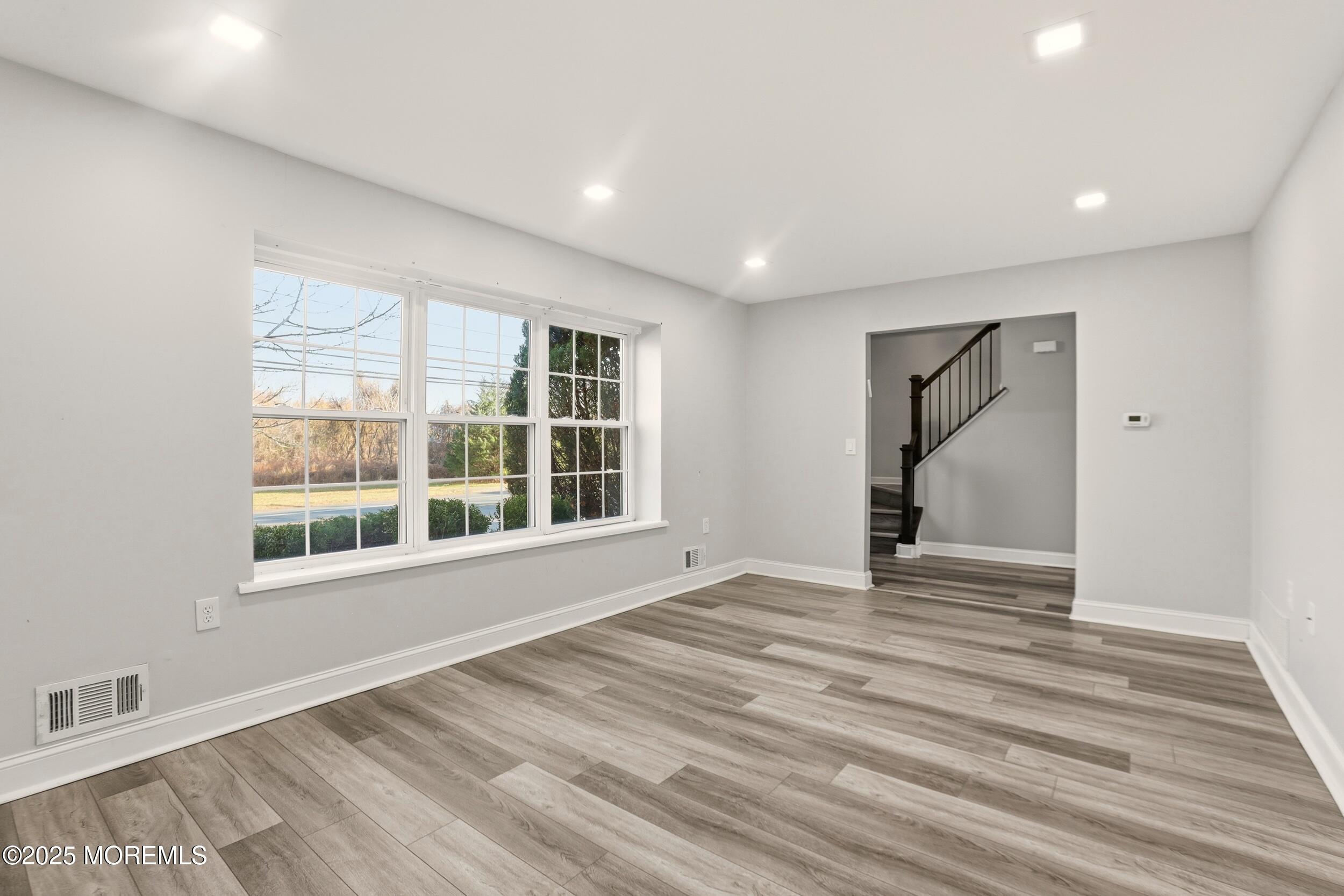 1634 Old Freehold Road Toms River, NJ 08755 - Photo 41 of 41 11_img_5303