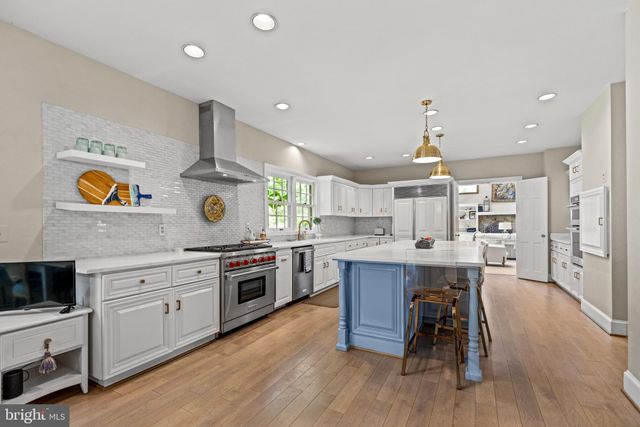 $2,350,000 | 6504 River Road, Bethesda, MD 20817