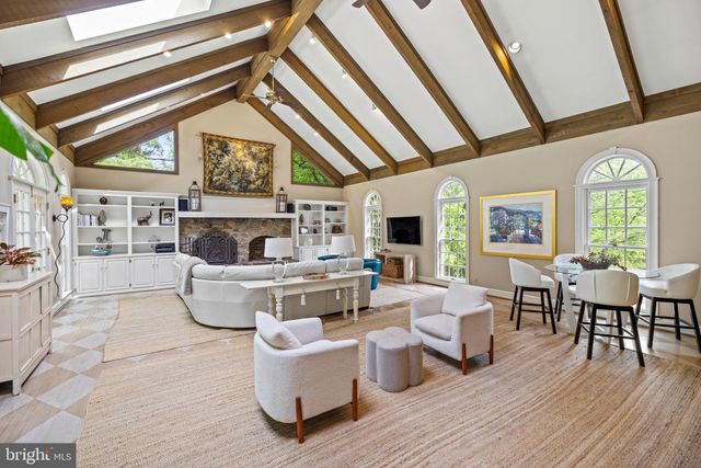 $2,350,000 | 6504 River Road, Bethesda, MD 20817