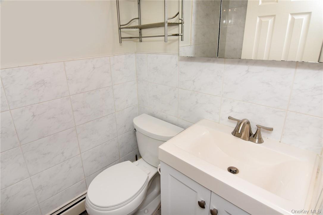 44 Ridge Street, Unit 2 Hastings-on-Hudson, NY 10706 - Photo 15 of 16 Bathroom w/ shower