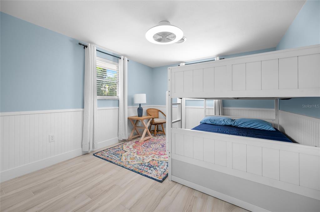 2111 Heasley Road Englewood, FL 34223 - Photo 17 of 63 Gallery Image 17