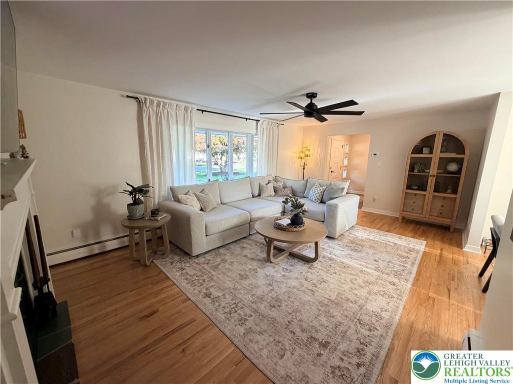 389 Barrett Road Emmaus, PA 18049 - Photo 8 of 35