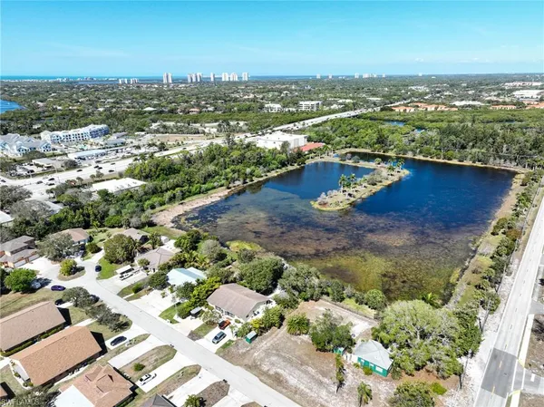 $699,000 | 8510 Tamara Court, Bonita Springs, FL 34135