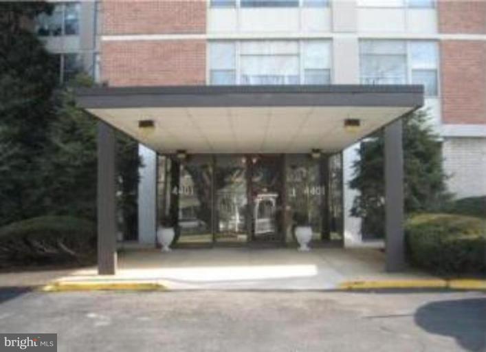 4401 Roland Avenue, Unit 607 Baltimore, MD 21210 - Photo 6 of 16 a view of a building with a street