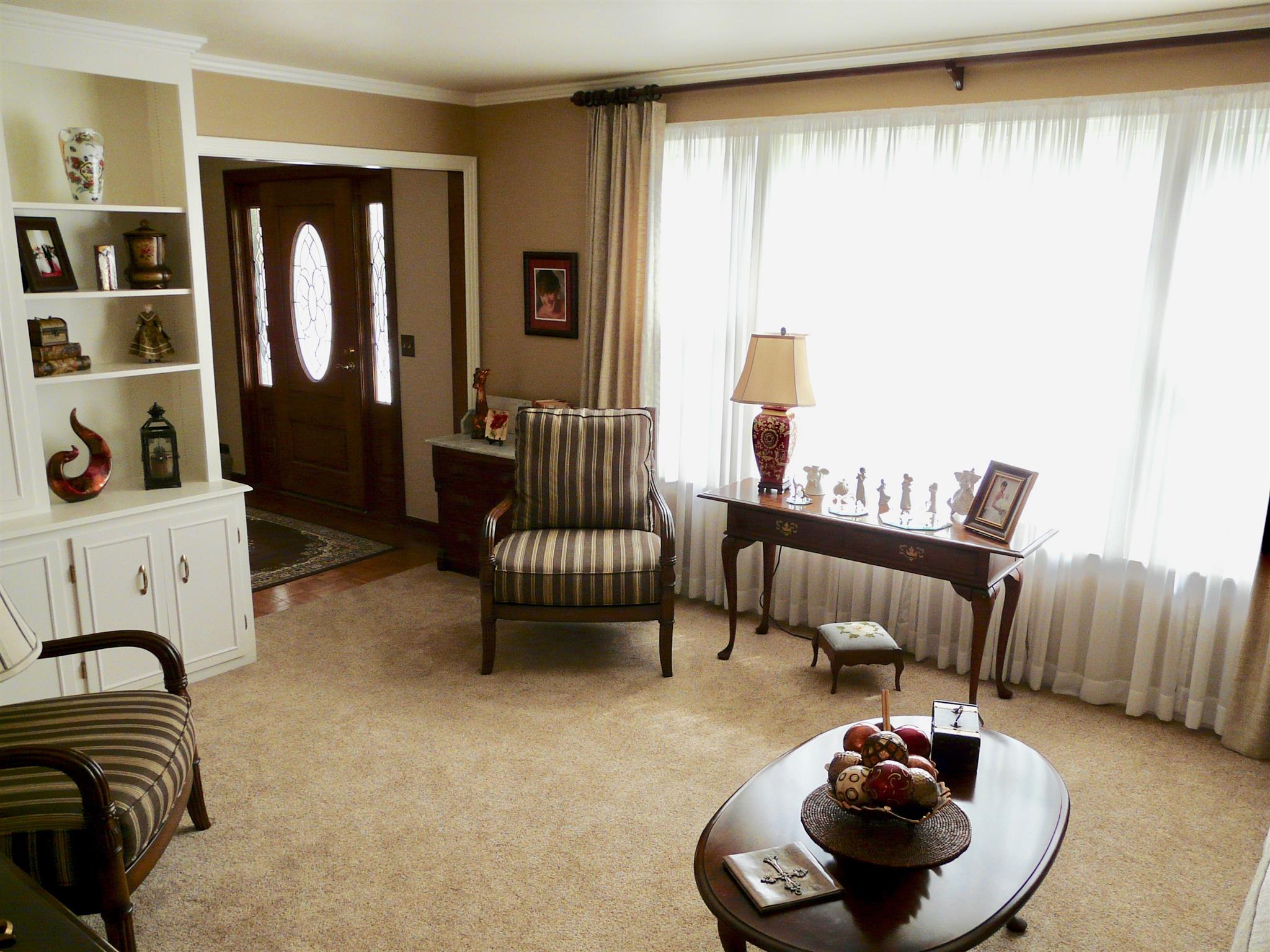 5333 Overton Road Nashville, TN 37220 - Photo 5 of 18 2nd view of living room showing built-in bookcases.