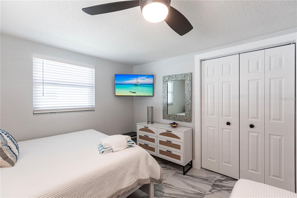 6154 Midnight Pass Road, Unit C16 Sarasota, FL 34242 - Photo 15 of 18