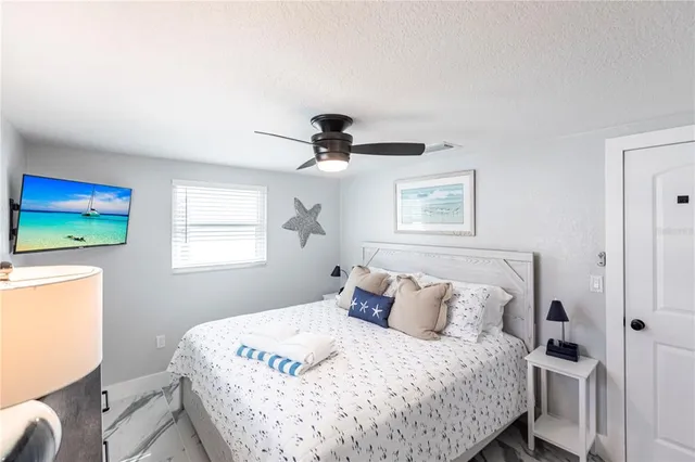 $8,370 | 6154 Midnight Pass Road, Unit C16, Sarasota, FL 34242