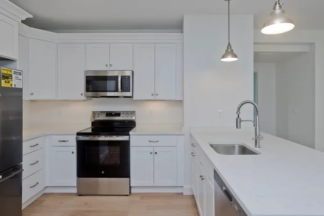 $450,000 | 107 Williams Street, Unit 2B, Northampton, MA 01060