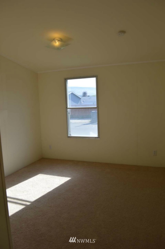 1634 Ridgeview Lane Wenatchee, WA 98801 - Photo 9 of 17 Gallery Image 9
