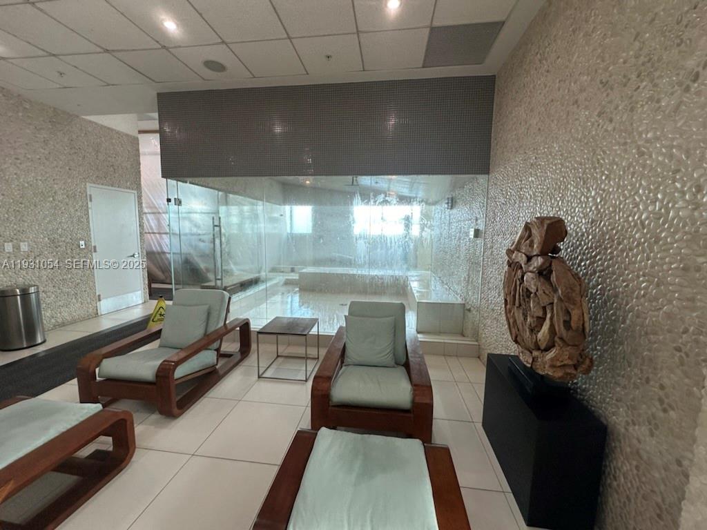 92 Southwest 3rd Street, Unit 1408 Miami, FL 33130 - Photo 12 of 15