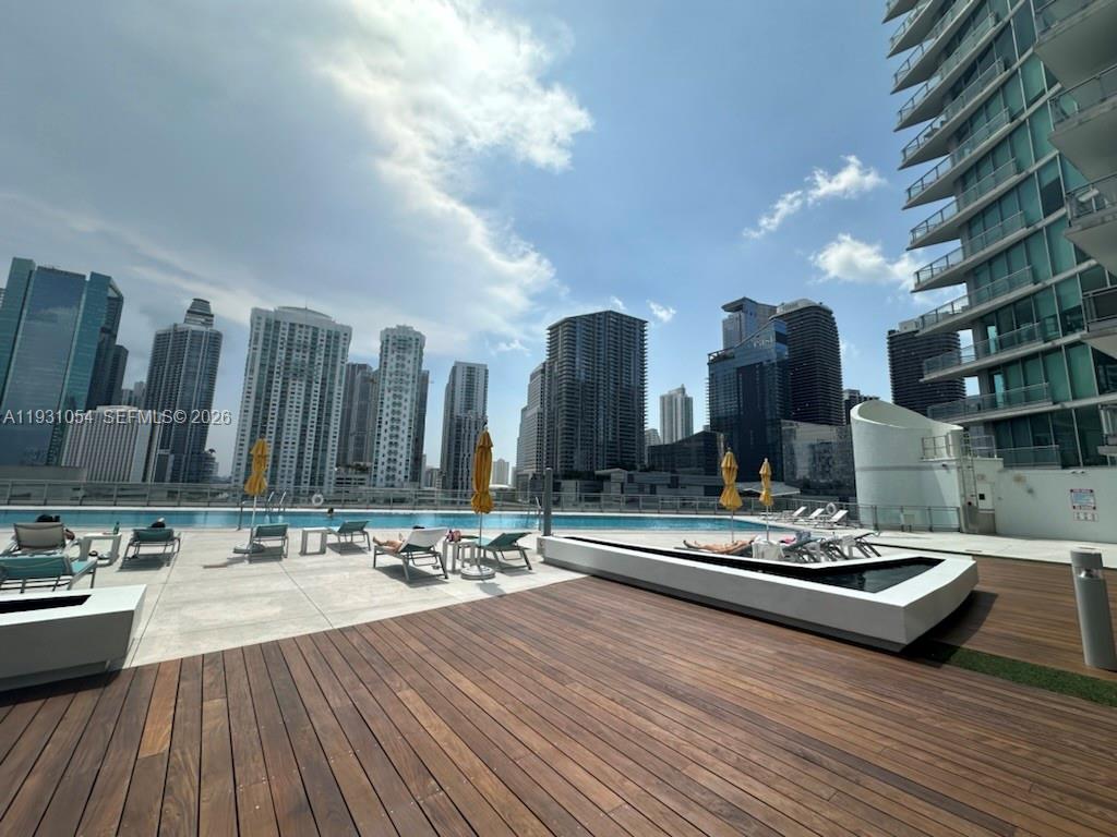 92 Southwest 3rd Street, Unit 1408 Miami, FL 33130 - Photo 7 of 14