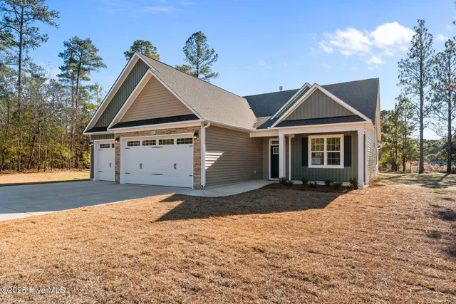 $505,000 | 261 Twisted Pine Drive, Aberdeen, NC 28315