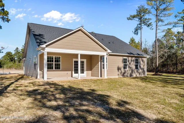 $505,000 | 261 Twisted Pine Drive, Aberdeen, NC 28315