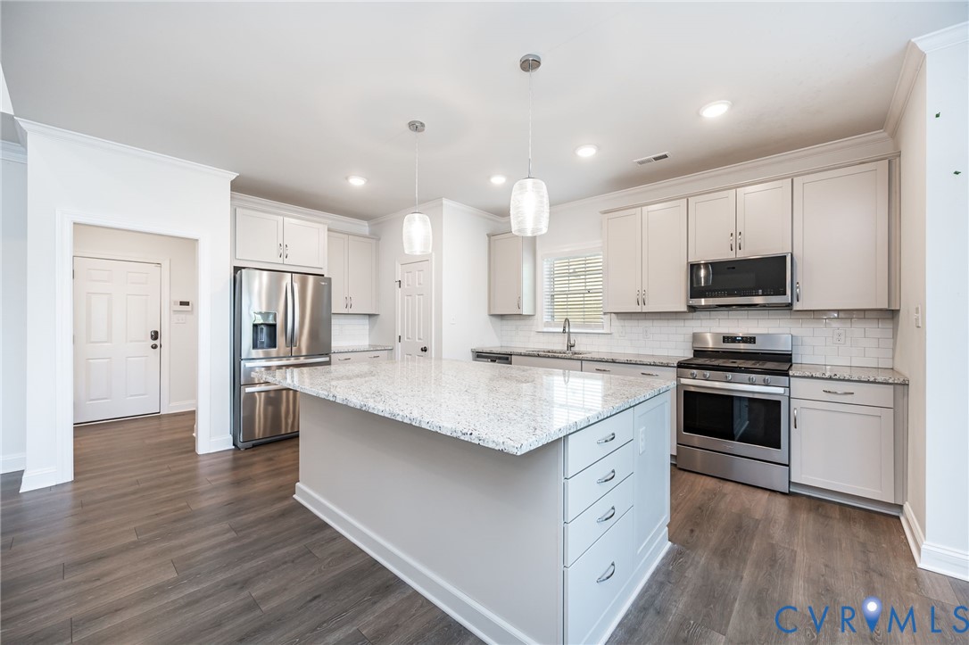 12479 Donahue Road Glen Allen, VA 23059 - Photo 11 of 48