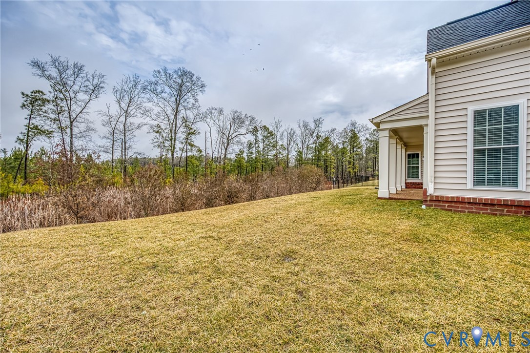 12479 Donahue Road Glen Allen, VA 23059 - Photo 39 of 51 a view of a yard with an trees