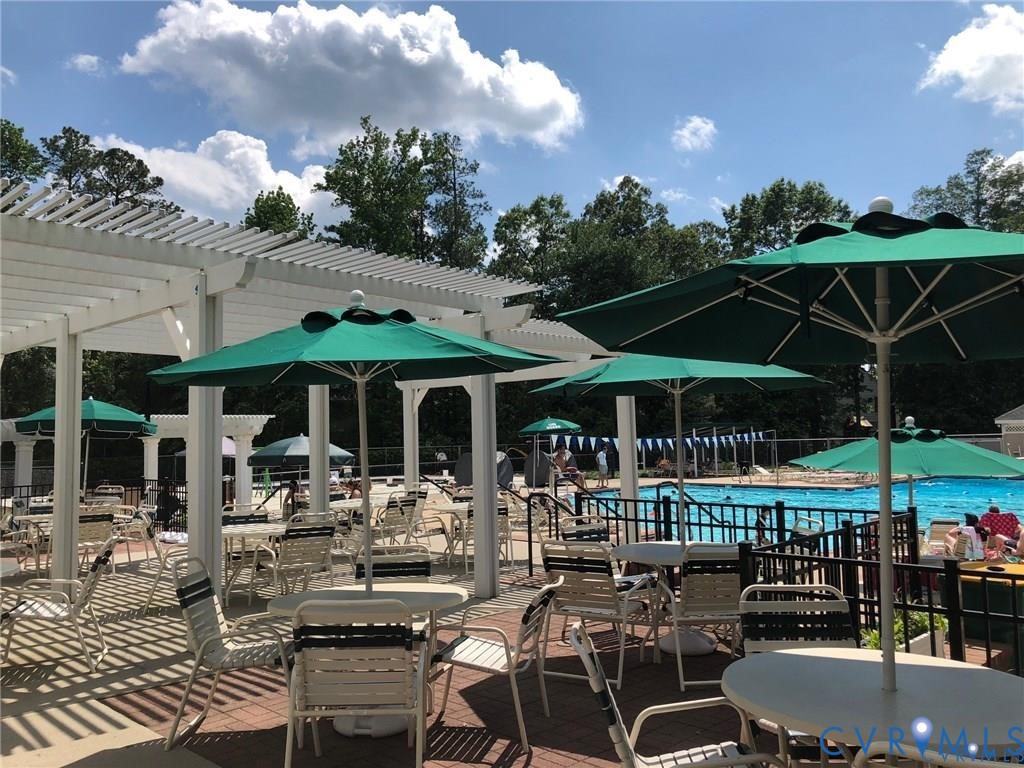 12479 Donahue Road Glen Allen, VA 23059 - Photo 47 of 51 a area with lots of table and chairs