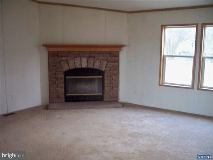 1975 Pearsons Corner Road Hartly, DE 19953 - Photo 3 of 19 Gallery Image 3