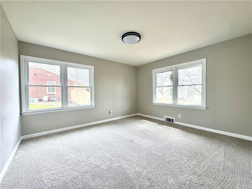 326 Frazier Drive New Castle, PA 16105 - Photo 27 of 32