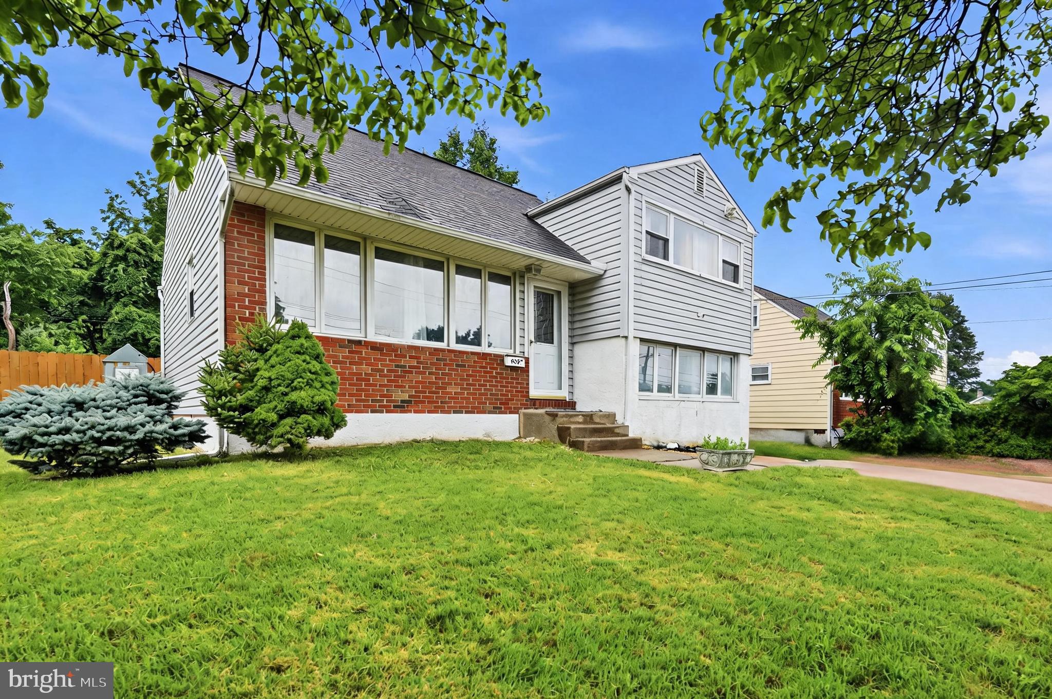 635 West County Line Road Hatboro, PA 19040 - Photo 6 of 17