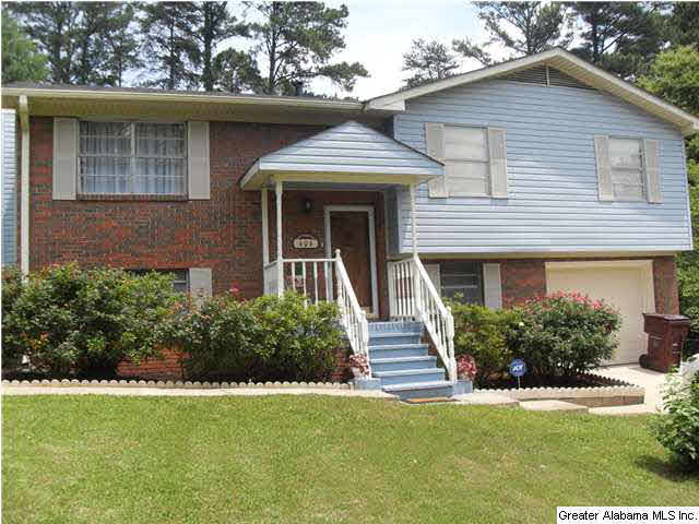 404 5th Street Pleasant Grove, AL 35127 - Photo 1 of 17
