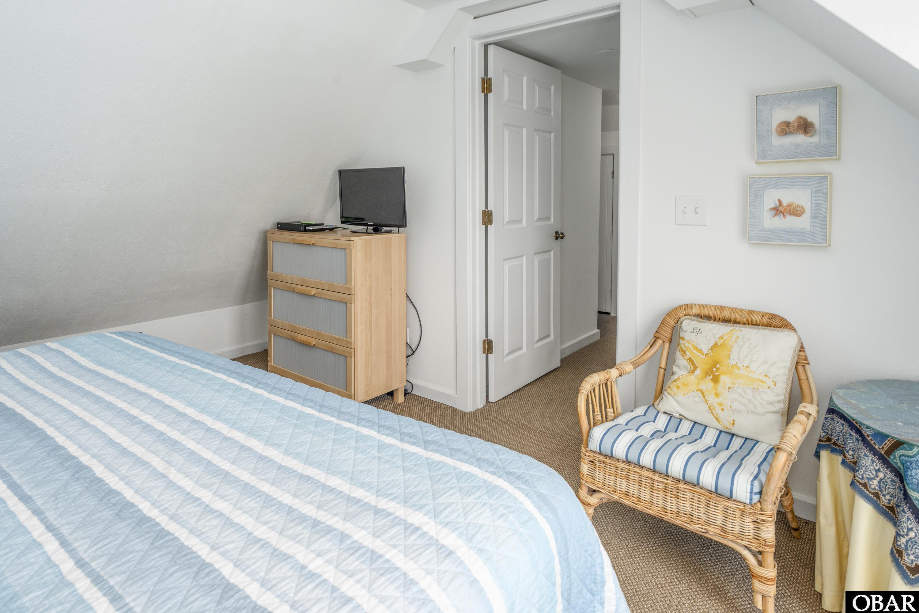 1245 Duck Road, Unit 210 Duck, NC 27949 - Photo 17 of 41 KING BED