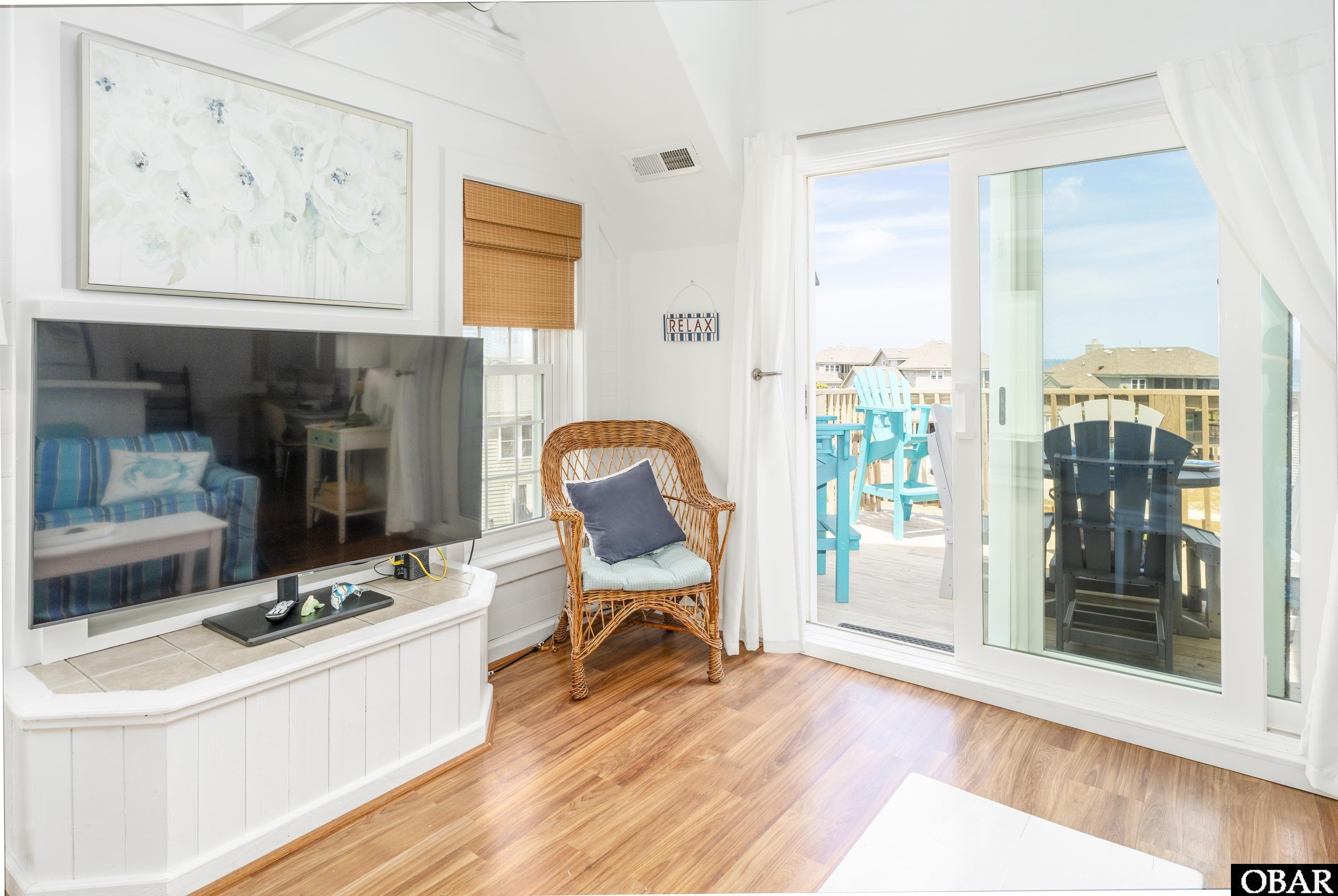 1245 Duck Road, Unit 210 Duck, NC 27949 - Photo 8 of 41 STEP OUTSIDE