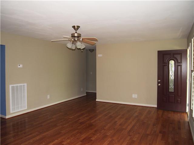 3494 Booker Ridge Road Mount Pleasant, TN 38474 - Photo 8 of 20 Living Room opens up into a short hallway leading to the bedrooms and bathroom