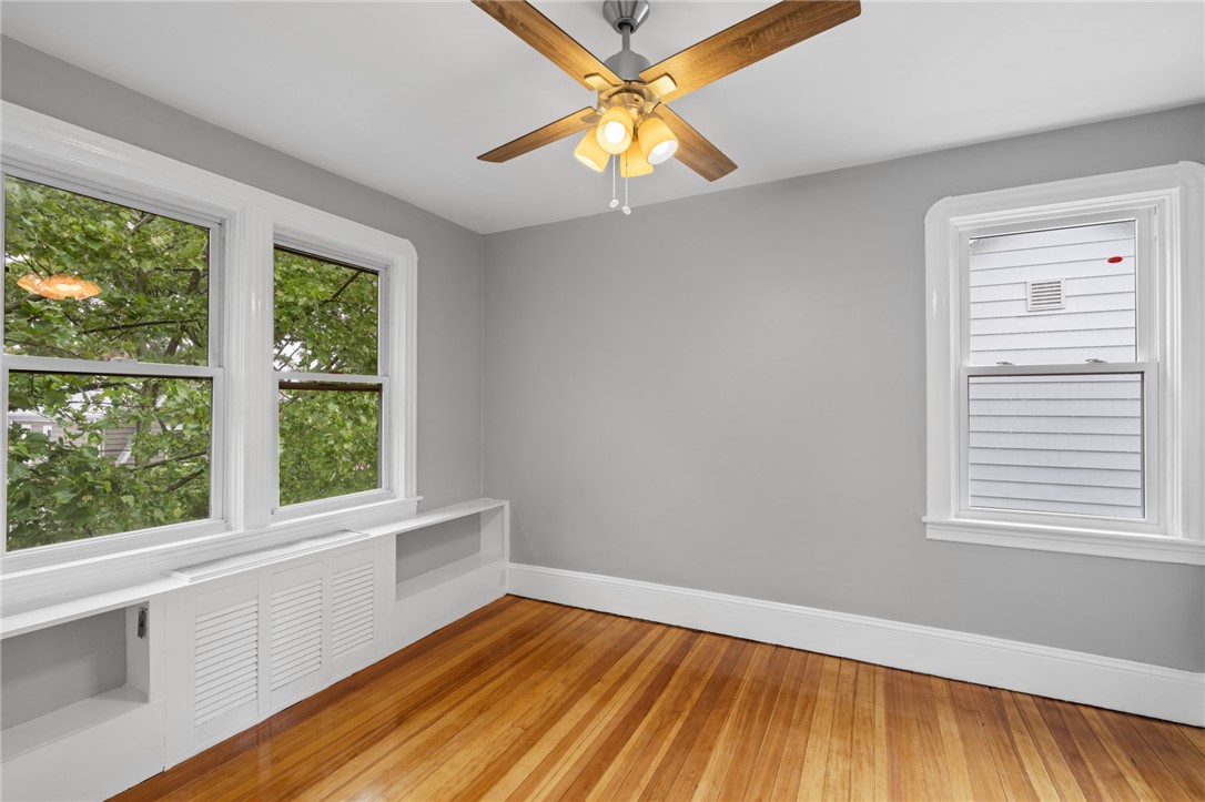 107 Overhill Road Providence, RI 02906 - Photo 10 of 23