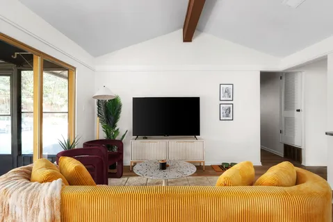 $650,000 | 6822 Willamette Drive, Austin, TX 78723