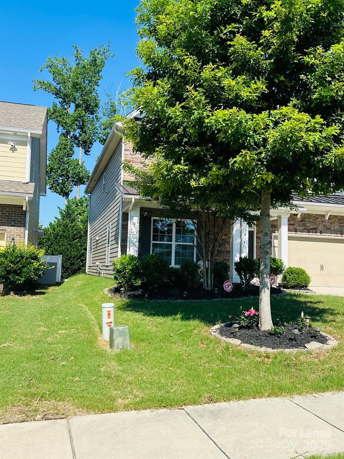 1046 Dina Drive Fort Mill, SC 29708 - Photo 2 of 45