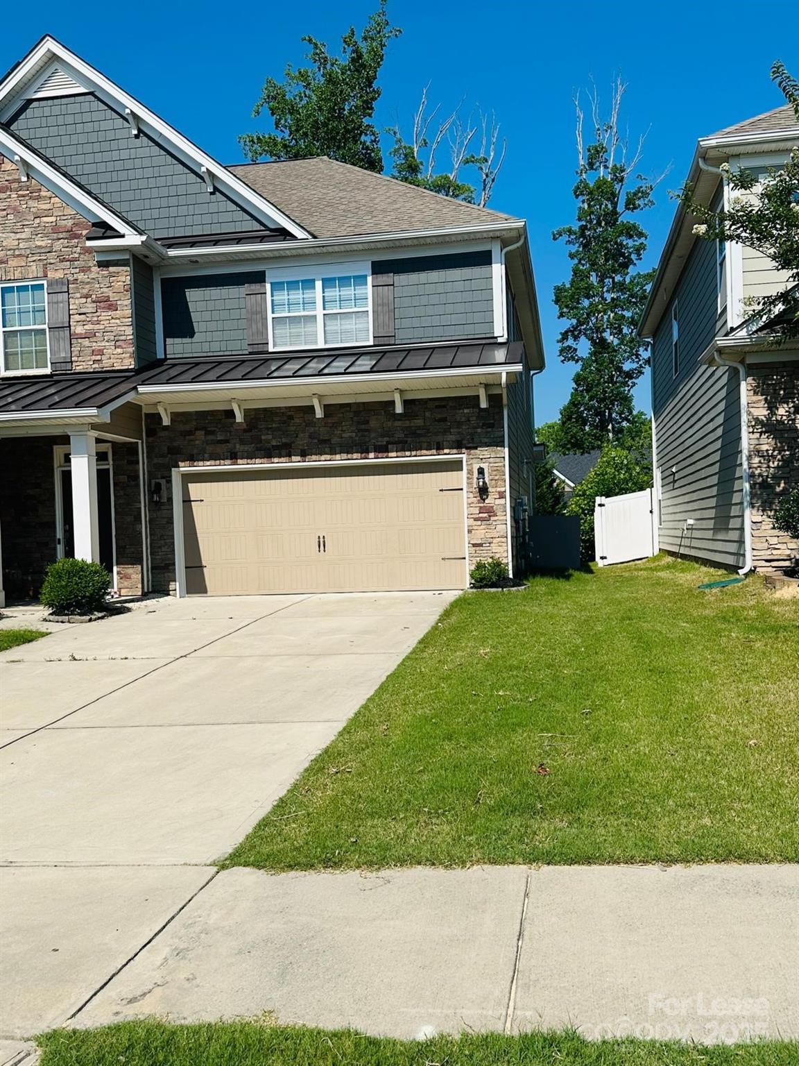 1046 Dina Drive Fort Mill, SC 29708 - Photo 3 of 45