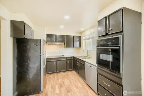 $549,950 | 23227 110th Place Southeast, Kent, WA 98031