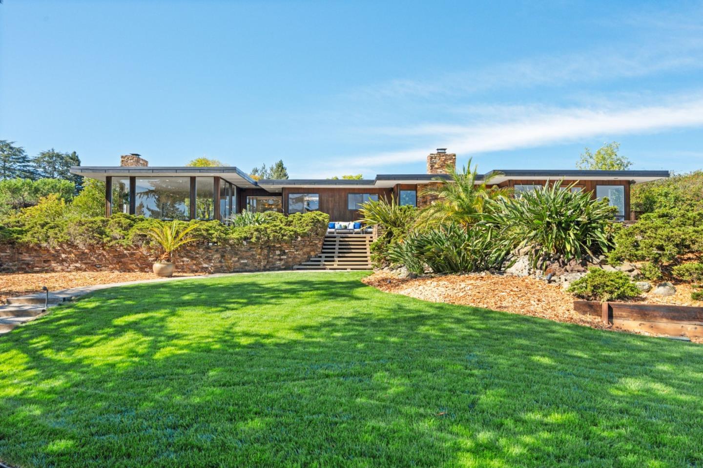 160 Crest Road Woodside, CA 94062 - Photo 30 of 33 Gallery Image 30