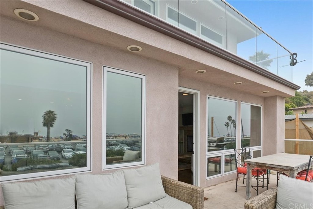 3047 Ocean Boulevard Corona del Mar, CA 92625 - Photo 32 of 53