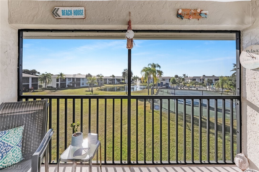 16007 Davis Road, Unit 524 Fort Myers, FL 33908 - Photo 22 of 36 a view of balcony with furniture