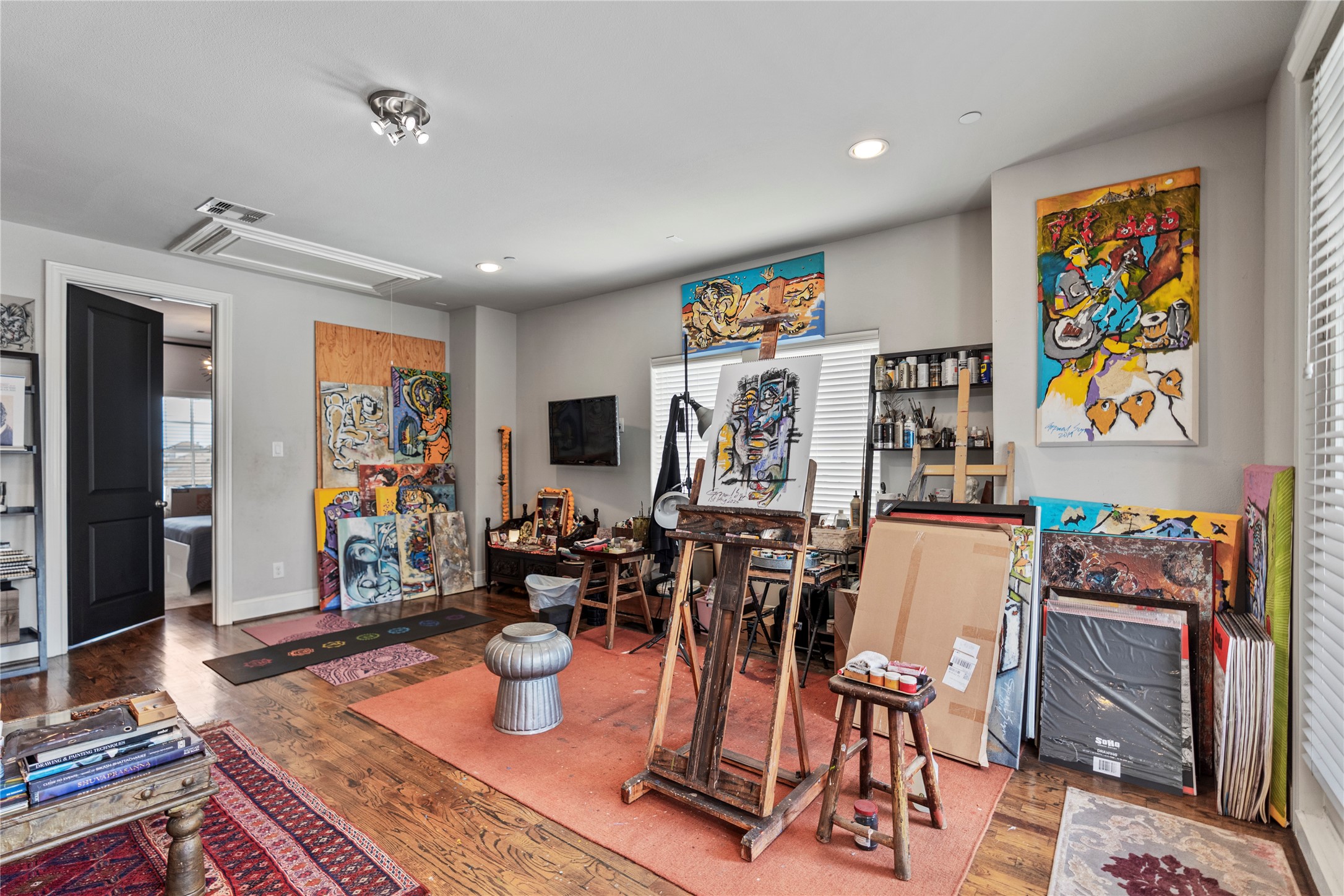 1102 Thompson Street Houston, TX 77007 - Photo 26 of 35