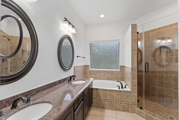 $2,275 | 31 West Greenhill Terrace Place, The Woodlands, TX 77382