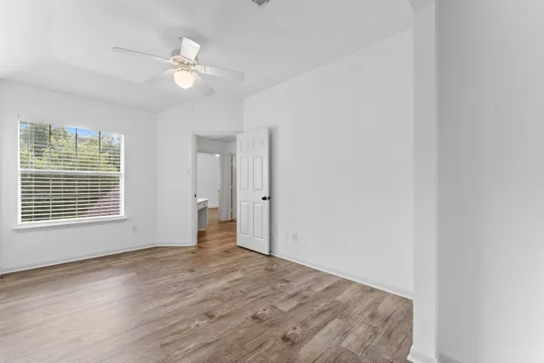 $2,275 | 31 West Greenhill Terrace Place, The Woodlands, TX 77382