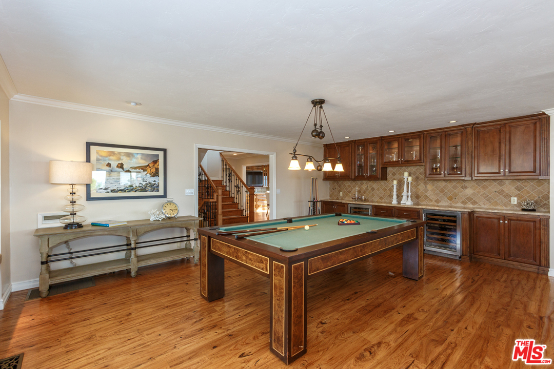 7001 Rindge Avenue Playa del Rey, CA 90293 - Photo 9 of 40